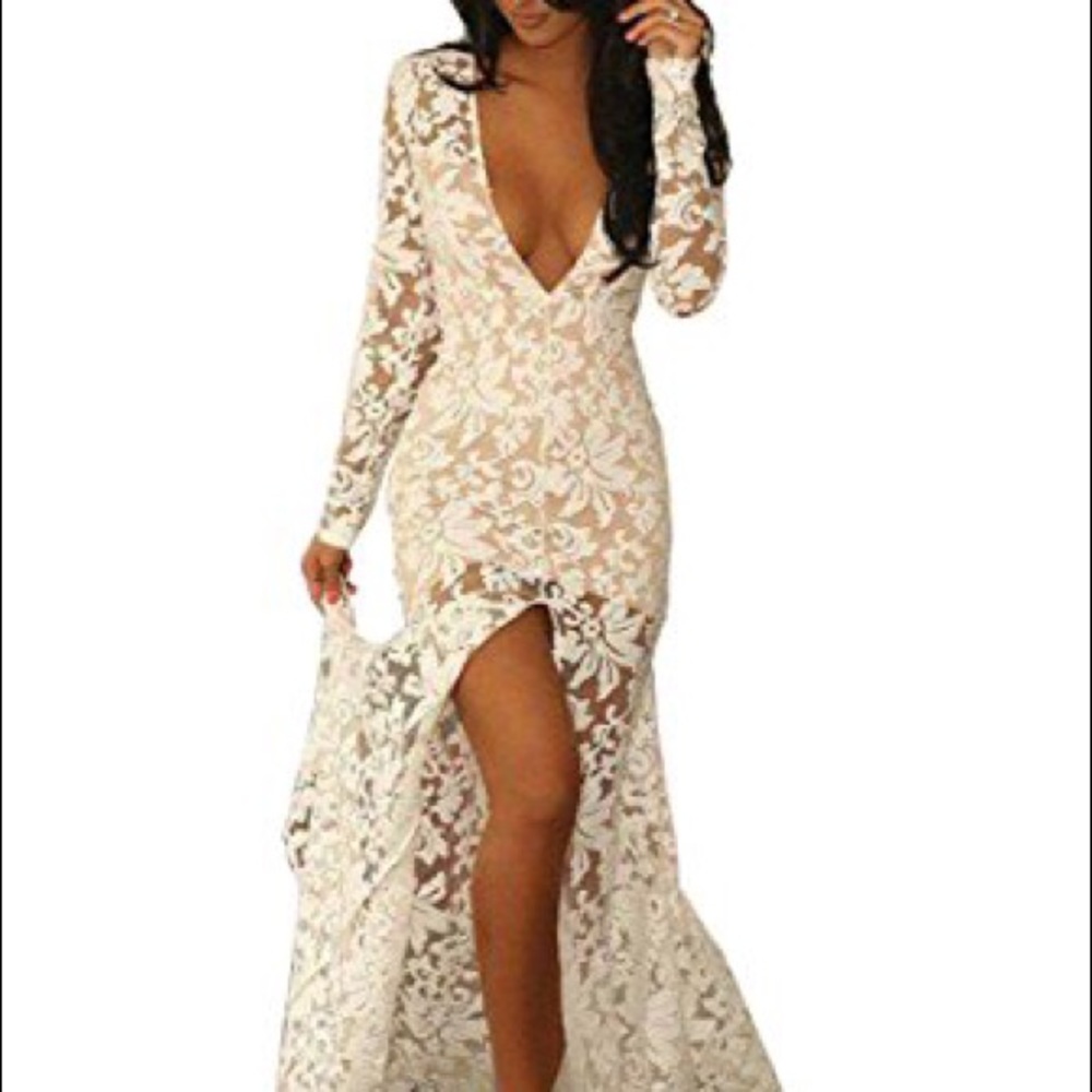 V-Neck Split-Front Long Sleeves Lace Evening Dress